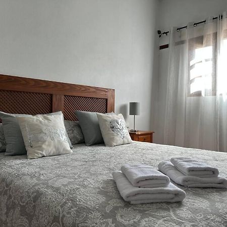 Private Villa With Pool In The Mountains Pajara  ภายนอก รูปภาพ